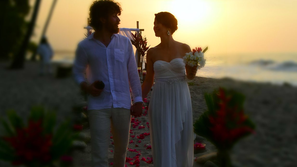 Matrimonios en la Playa La Jorara Hotel Palomino Matrimonio en playa cerca de Santa Marta sin invitados