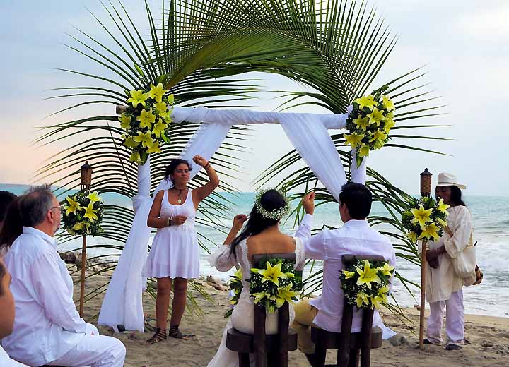 Matrimonios en la playa en la sierra nevada de Santa Marta Eco Hotel Finca La Jorará